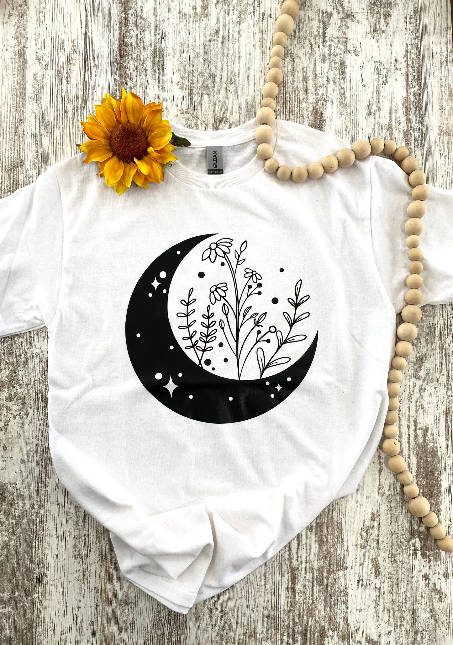 Boho Moon Floral Graphic tee